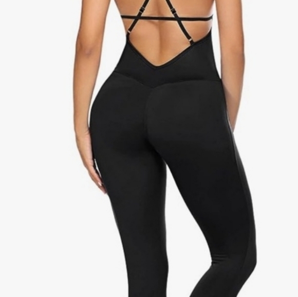 L Coorun athletic outfit - Picture 1 of 2